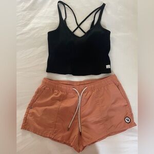 Vuori The Rise The Shine shorts Size M